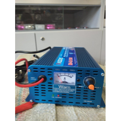 Зарядное устройство для автомобильного аккумулятора Raggie 12V, 40A