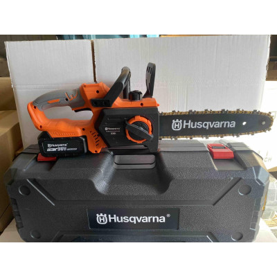 Аккумуляторная пила Husqvarna 330i два аккумулятора 36 вольт 6 Аh шина 25 см