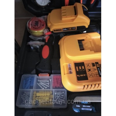 Аккумуляторный шуруповерт DeWALT DCD791 (24V, 5AH) с набором инструментов Девольт