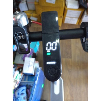 Электросамокат Xiaomi Electric Scooter Pro Black/White 6,0 Аh
