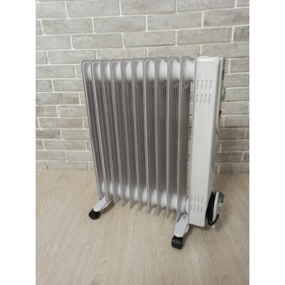 Масляный радиатор Grunhelm, масляный обогреватель на 11 секций 2500Вт с терморегулятором