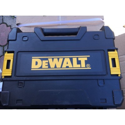 Аккумуляторная сабельная пила DeWalt DCS 388T 24v/4ah 2 акб