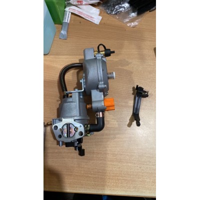 Универсальный газовый комплект карбюратор, редуктор для генераторов 2-3.5 кВт