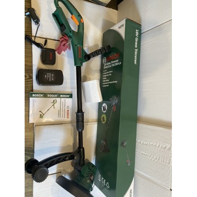 Аккумуляторная косилка / триммер / кусторез для травы Bosch EasyGrassCut 18V-230 два АКБ