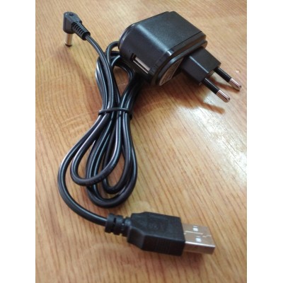 Электронные часы-табло размером 48х19 см (ЧЧ, ММ, СС + календарь, термометр), красный цвет